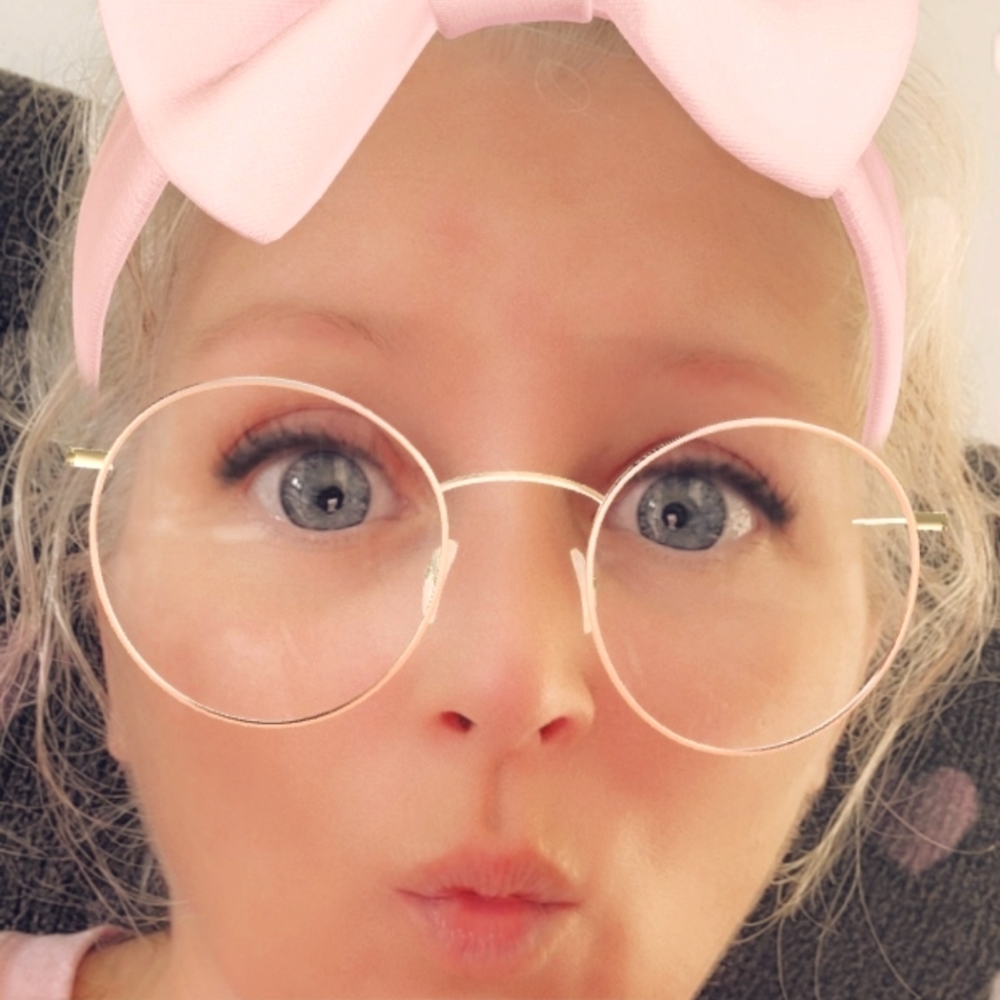 Meet your Posher, Mindi